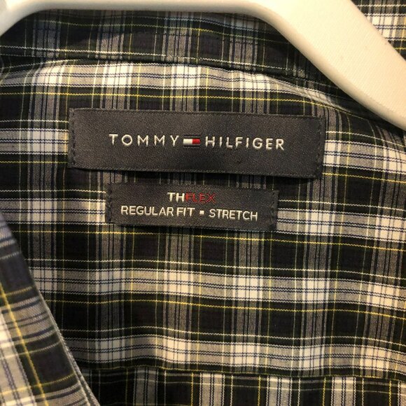 Tommy Hilfiger THFLEX Button Up Plaid LS Shirt Sz M 32/33 15 1/2" NWT Black Whit - Picture 3 of 6
